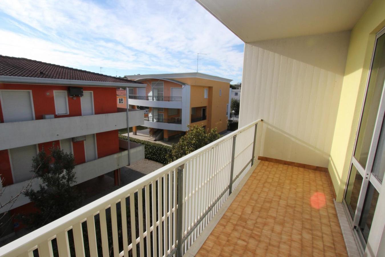 Elios Apartment Bibione Exterior photo